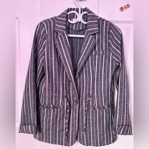 Stripped Blazer - Picture 3 of 3
